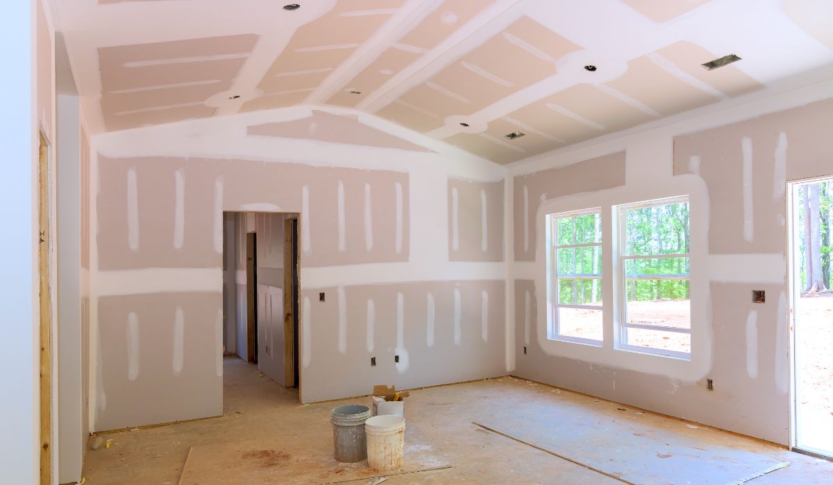 How to Know If You Need Drywall Repair or Replacement in Ocean View, DE