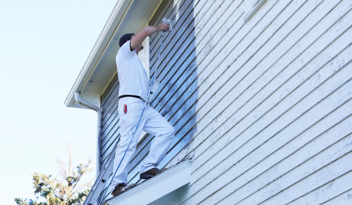 Signs Your Home in Seaford Needs Exterior Painting